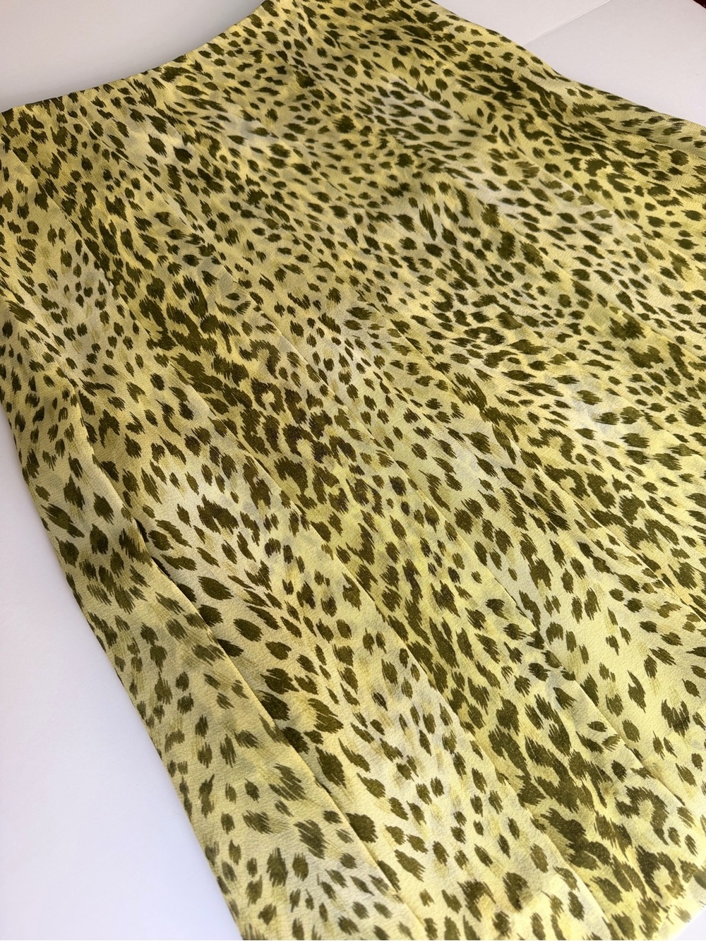 2/$40 Carlisle Silk Leopard Print A-Line Women's Skirt - Yellow/Lime green - Picture 9 of 9